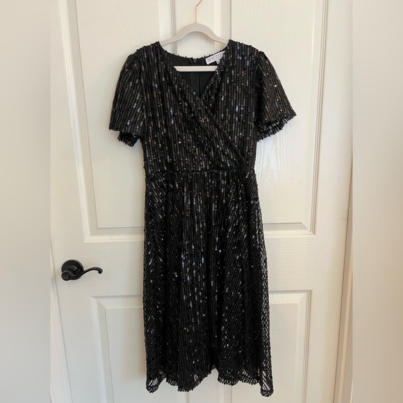 Ivy City Co Girls Holiday Goldie sequin Dress in black 11/12 T - Picture 2 of 4